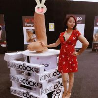 �󷽵�����Ů����