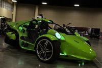 2013�����͵´�������չeXXXotica�㳵��ŮͼƬ20