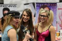 2012����eXXXotica����������չ�ֳ�����ͼƬ28