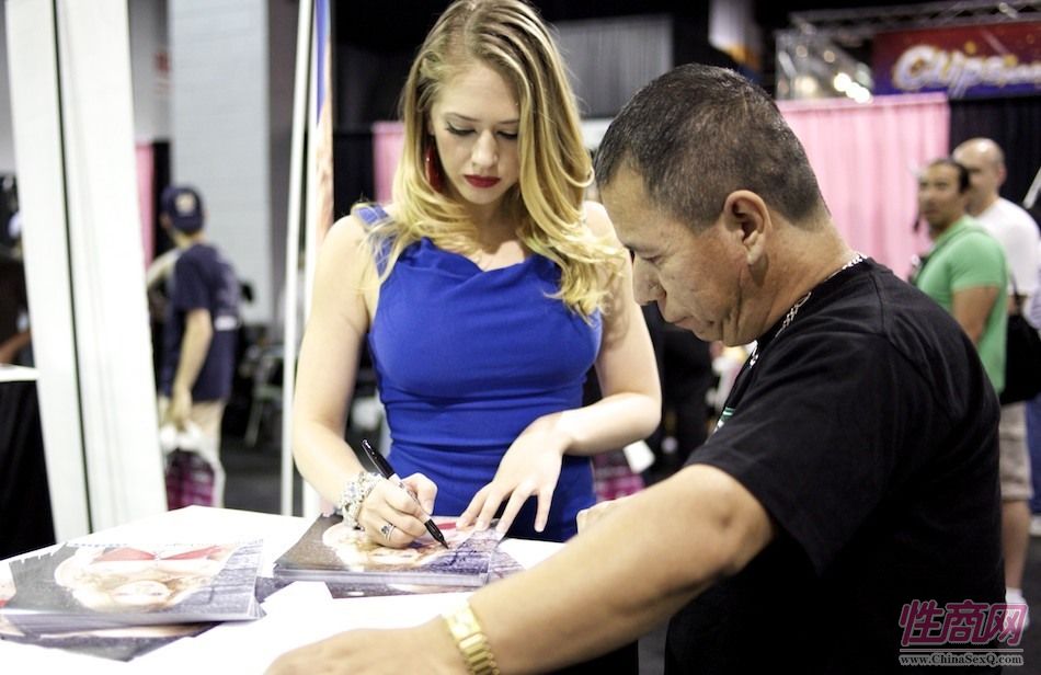 2011美国芝加哥成人展eXXXotica展会现场图片66