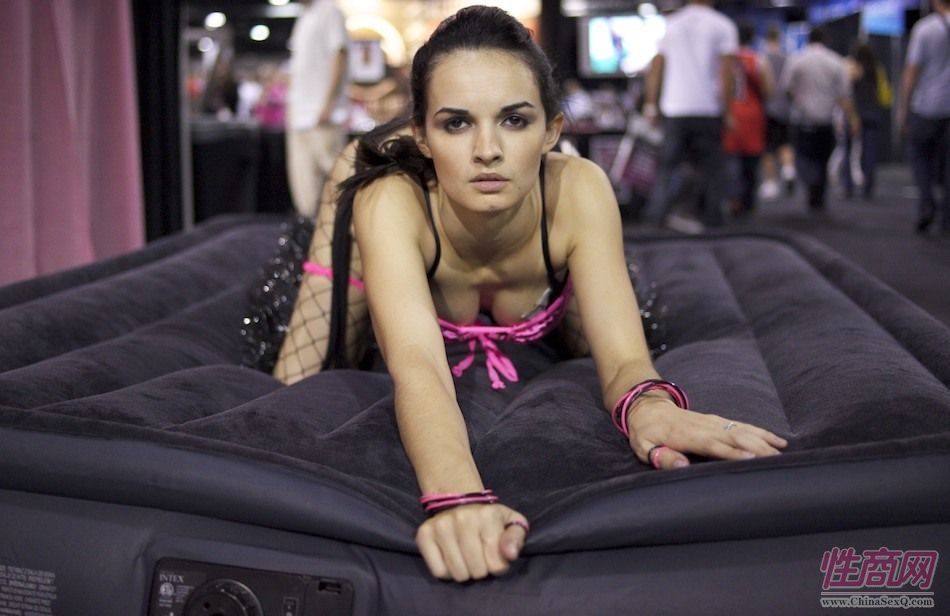 2011美国芝加哥成人展eXXXotica展会现场图片32