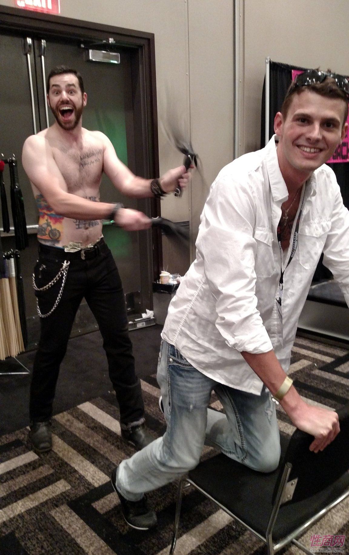 2017美国拉斯维加斯成人展舞台表演精彩纷呈图片5