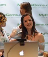 2017������˹ά��˹����չmyFreeCamsչ̨ͼƬ4