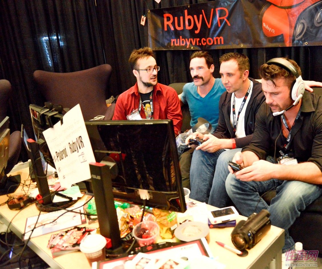 2017美国拉斯维加斯成人展虚拟现实VR游乐厅图片13