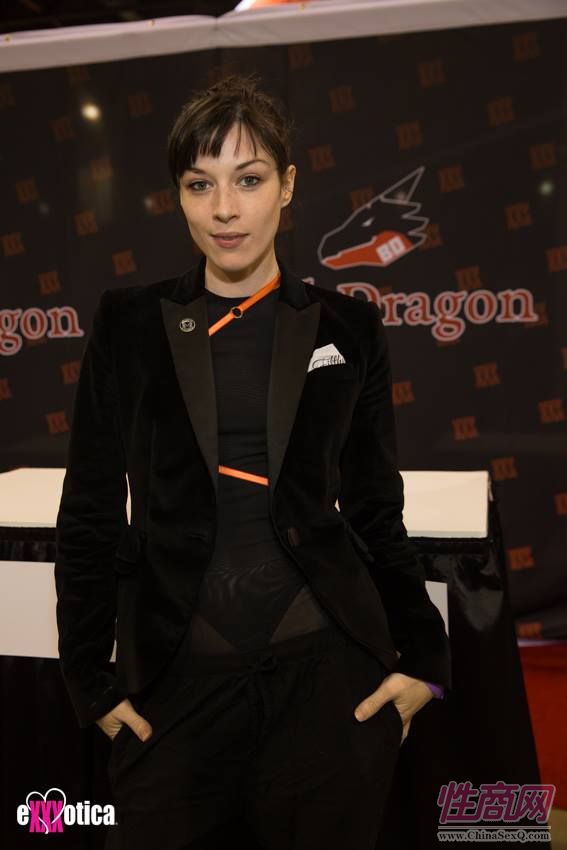 2017美国eXXXotica芝加哥成人展展会现场图片10