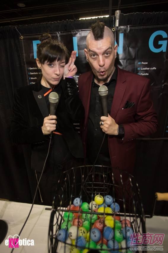2017美国eXXXotica芝加哥成人展现场观众图片19