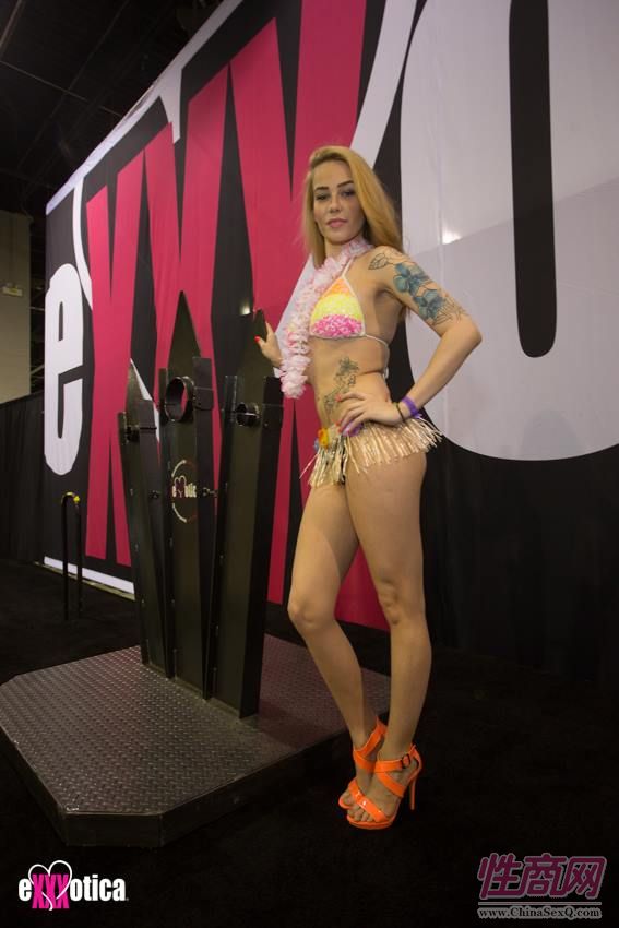 2017美国eXXXotica芝加哥成人展现场观众图片20