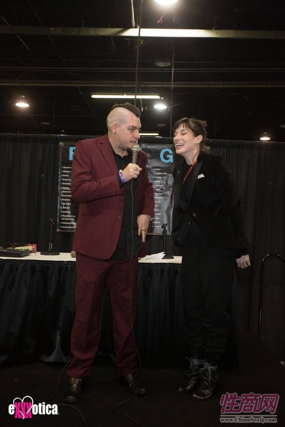 2017美国eXXXotica芝加哥成人展现场观众图片25