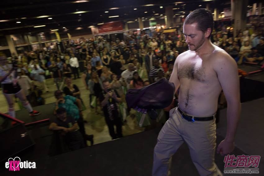 2017美国eXXXotica芝加哥成人展精彩集锦图片16