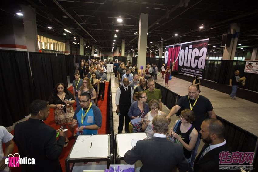 2017美国eXXXotica芝加哥成人展精彩集锦图片21
