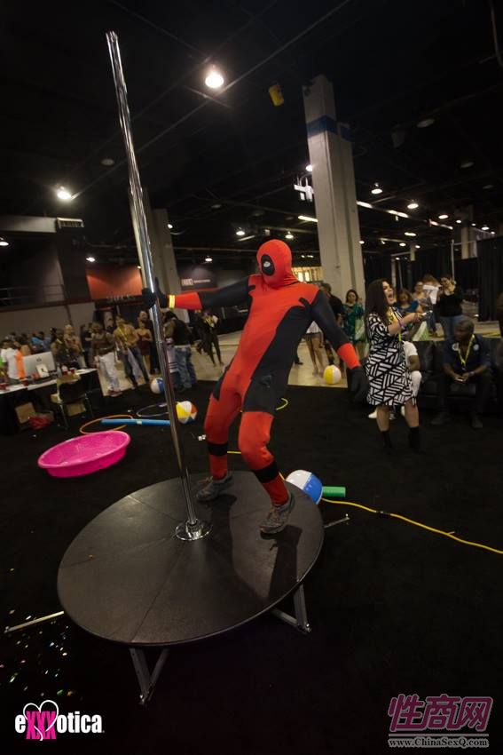 2017美国eXXXotica芝加哥成人展精彩集锦图片25