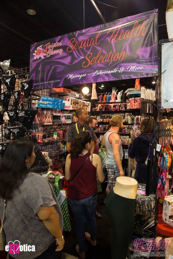 2017美国eXXXotica芝加哥成人展精彩集锦图片37