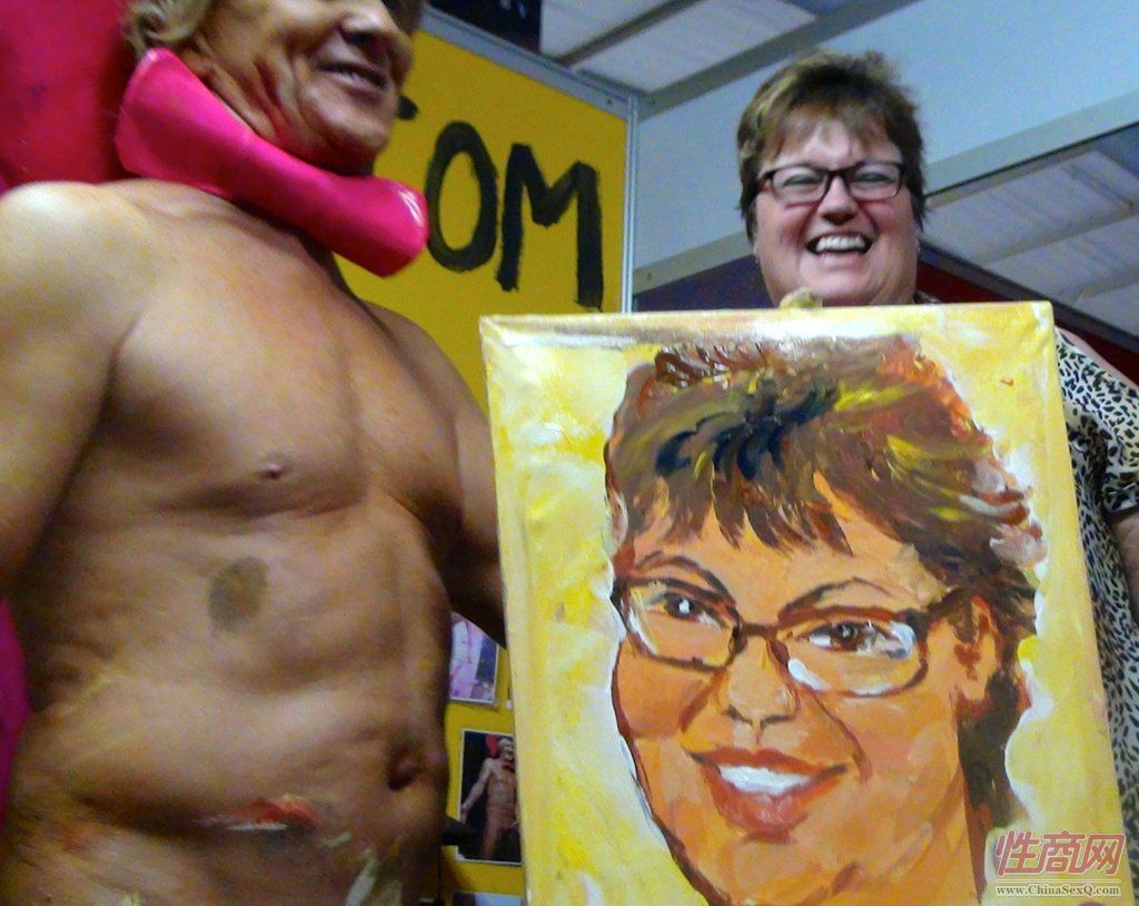成人博览中的黑珍珠2014南非成人展Sexpo图片58