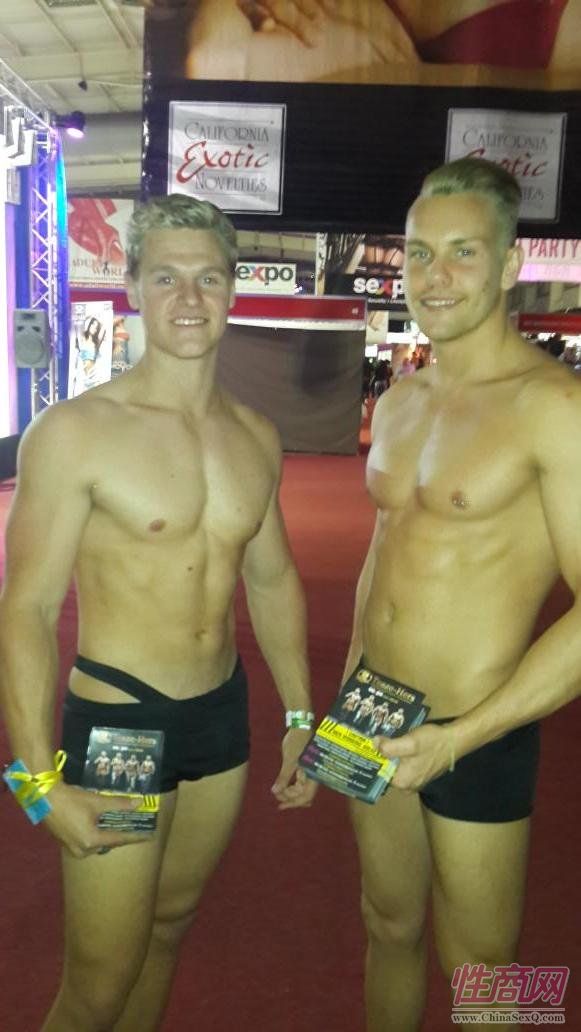 成人博览中的黑珍珠2014南非成人展Sexpo图片67
