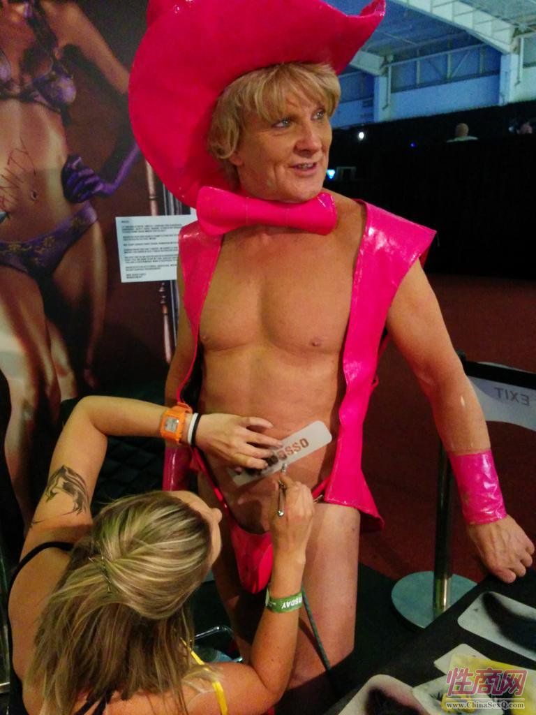 成人博览中的黑珍珠2014南非成人展Sexpo图片69