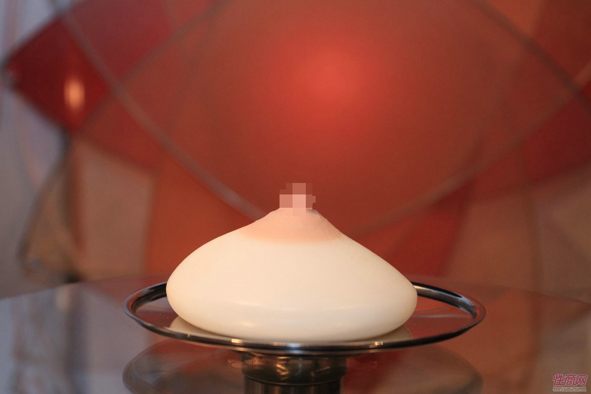2011拉脱维亚情趣展长腿嫩模展示性用品成人菲慕图片