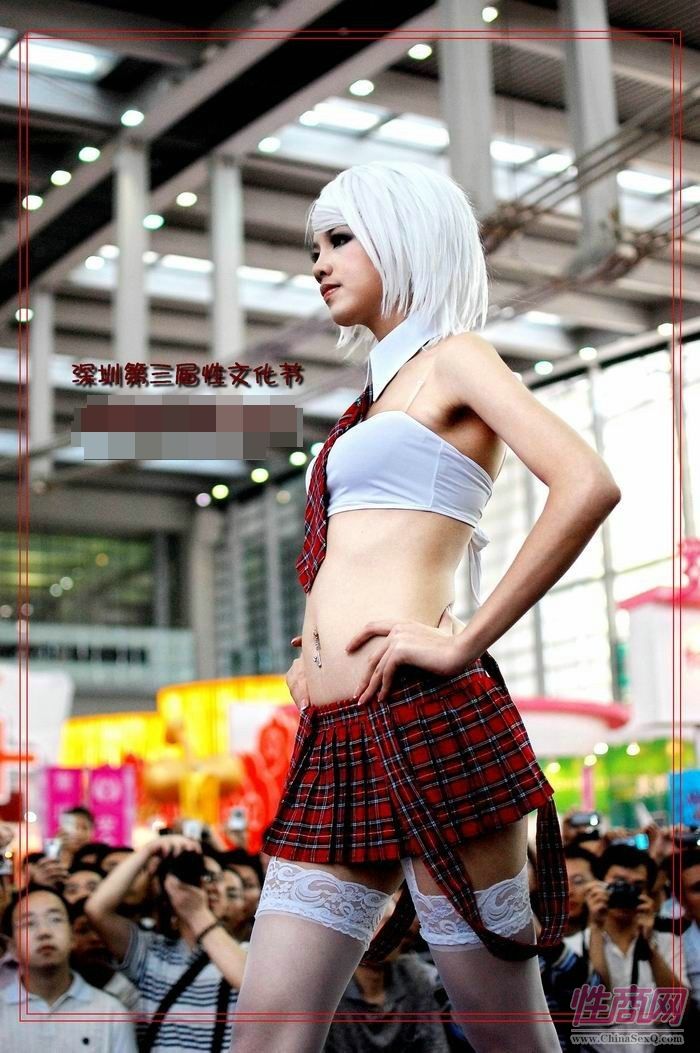 2009第三届深圳性文化节性感情趣内衣秀图片10