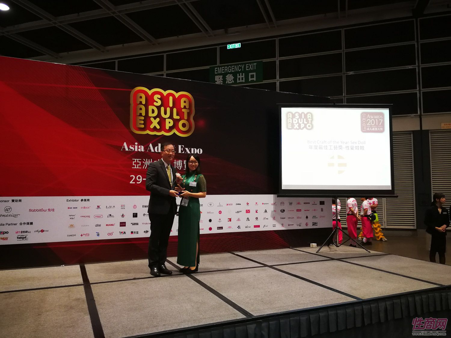 ���������ٻ����޳��˲�����ƹ��մ�