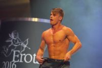 2016����ά�ǳ���չ����̨���ݾ��ʷ׳�ͼƬ22