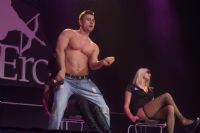 2015����ά�ǳ���չ������Ůģ������ͼƬ49