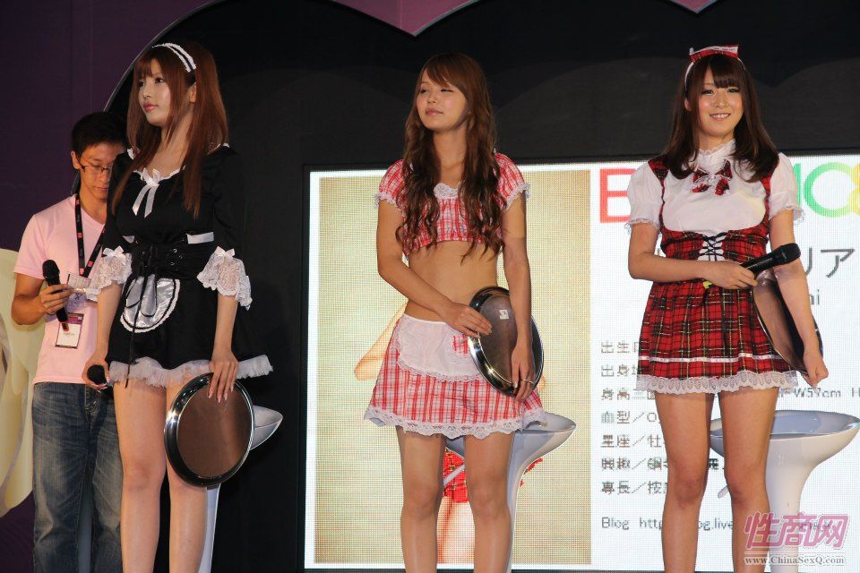 2012台湾亚洲成人博览女优助阵粉丝尖叫图片29