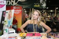 2010����eXXXotica����������չ�ֳ�����ͼƬ34