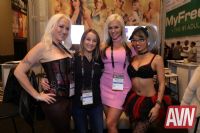 ������-���͸���AlenaCroft����λŮӰ��