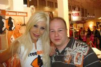 freeones��˾չ̨