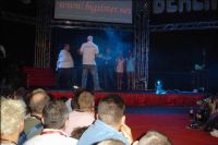 ��̨����