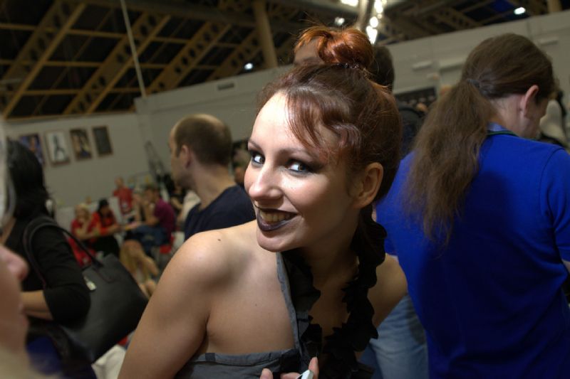 xShow����˹����չ��ױ��01