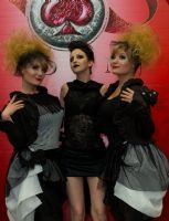 xShow����˹����չ��ױ��12