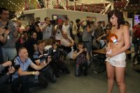 xShow����˹����չ����25