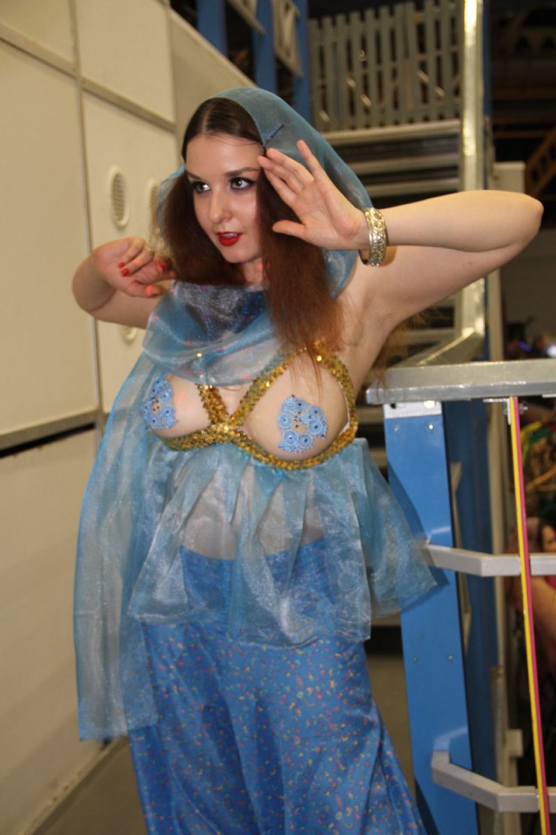 xShow����˹����չ����32