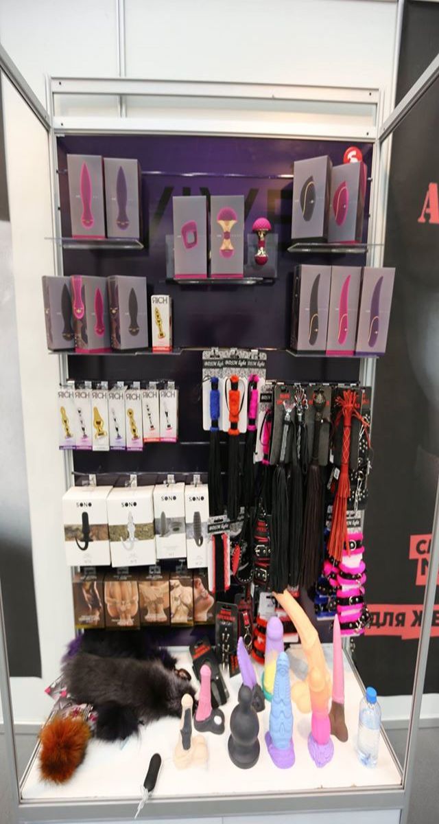 ����չ��