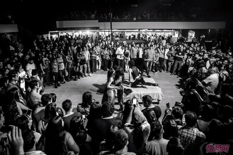 �龰�����