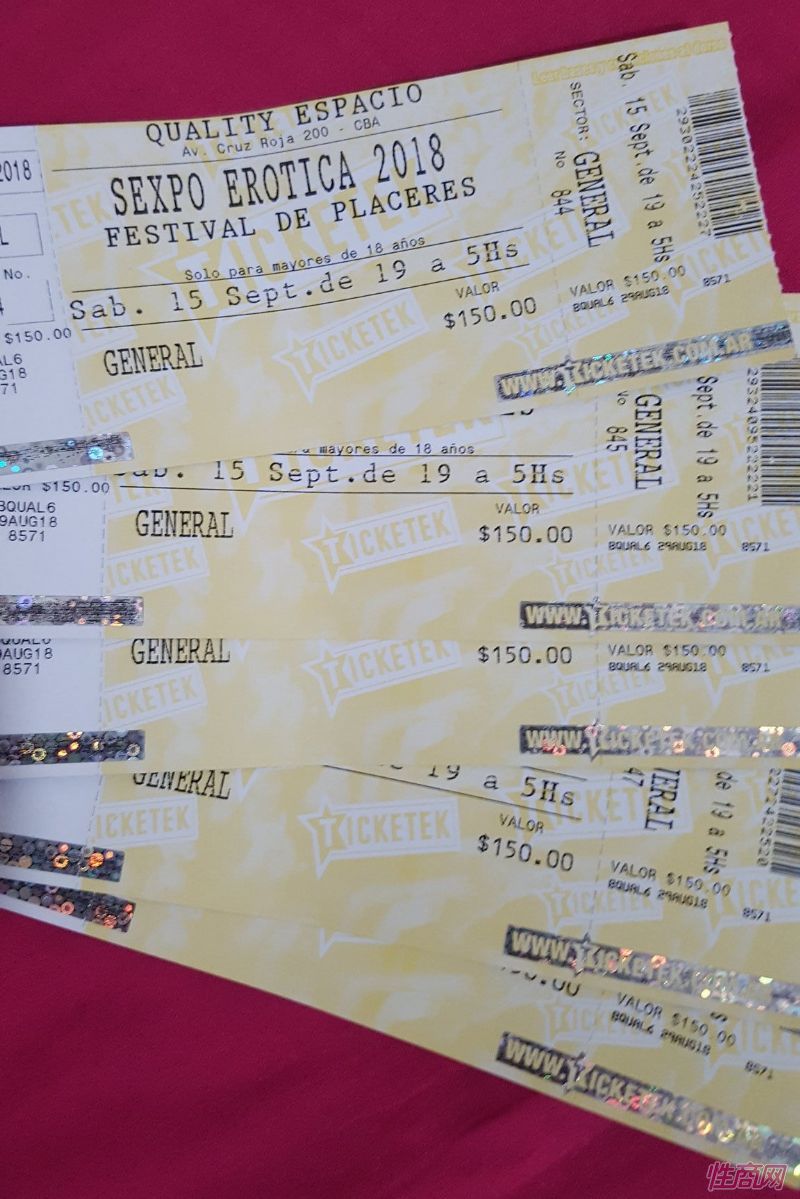 ���Ű���͢����չ��Ʊ