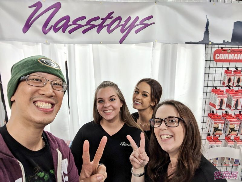 �α���չ������