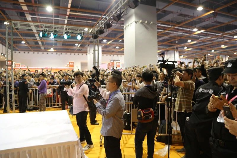 18��������Ļ���Ů������ (22)