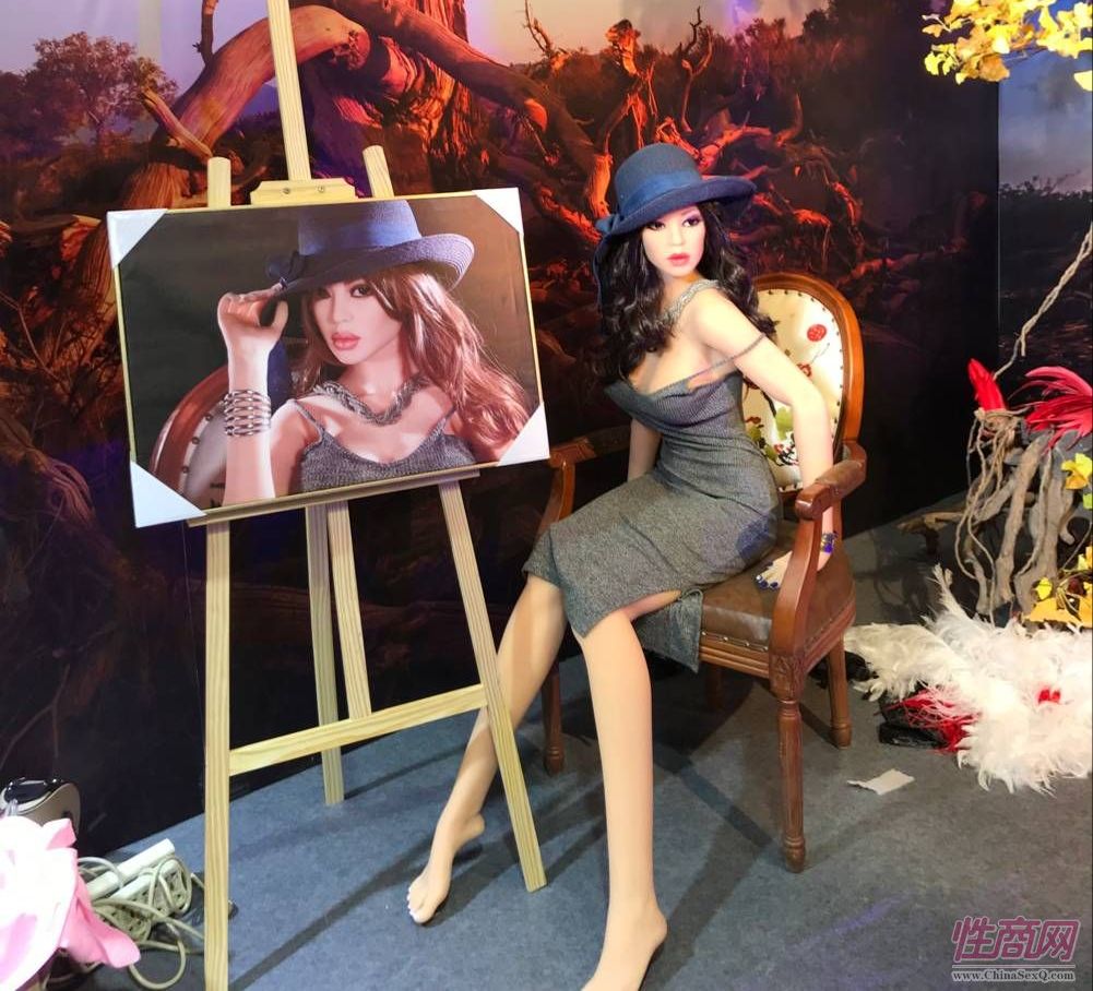 18年广州性文化节-展会现场 (36)