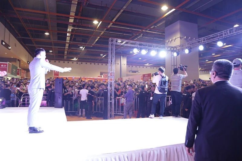 18��������Ļ���Ů������ (32)