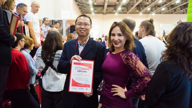 18����˹����չ�佱����-27