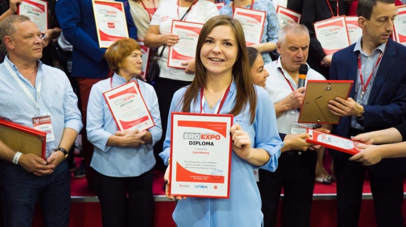 18����˹����չ�佱����-38