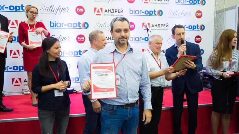 18����˹����չ�佱����-44