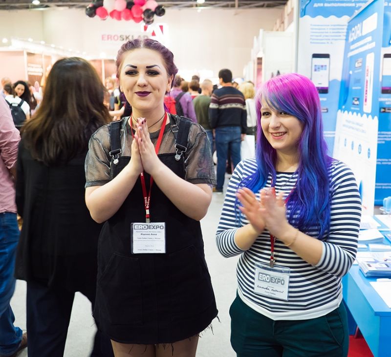 �����Ƿ׷׹���