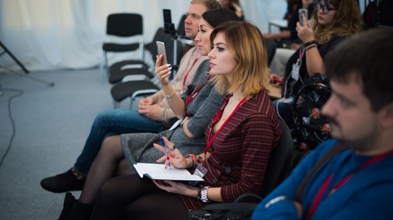 ����˹����չ���ʻ08