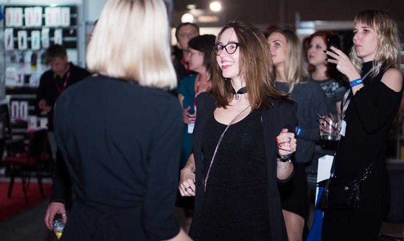 ����˹����չ���ʻ21