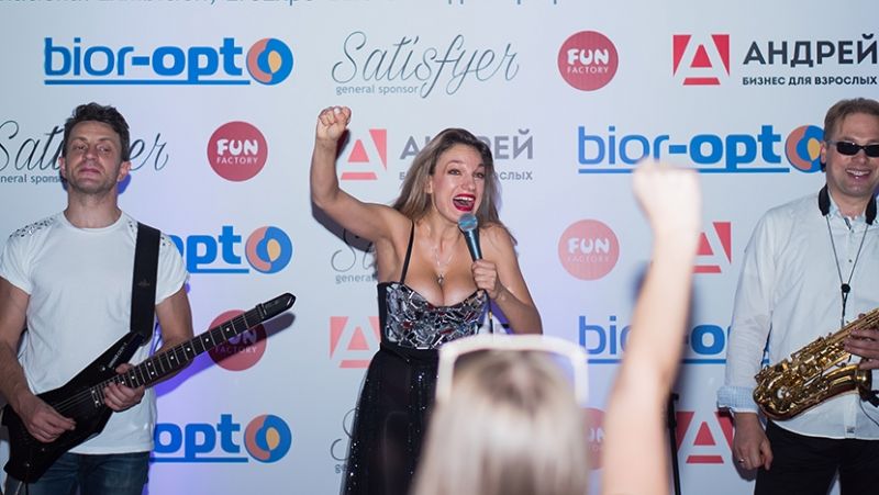 ����˹����չ���ʻ27