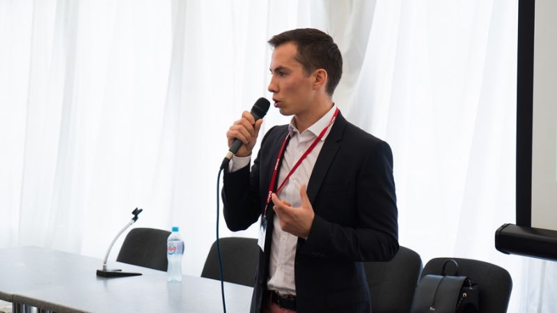 ����˹����չ���ʻ28