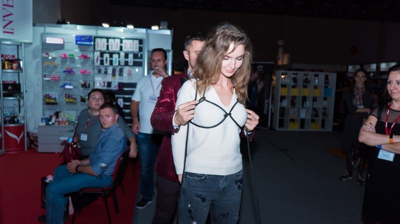 ����˹����չ�ֳ�����110