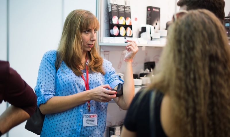 ����˹����չ�ֳ�����070